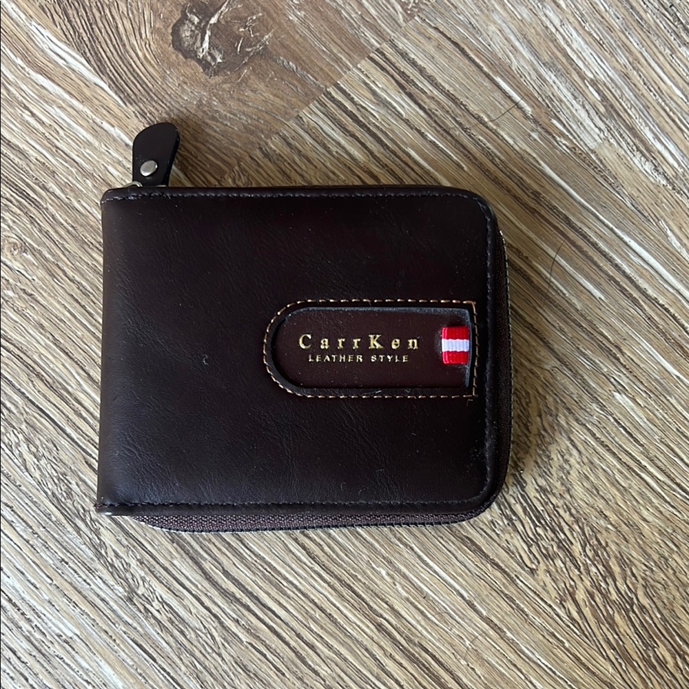 Men's Brown CarrKen Leather Style Wallet